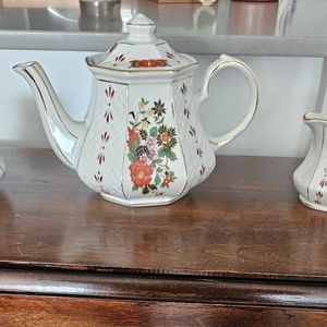 Sadler tea set